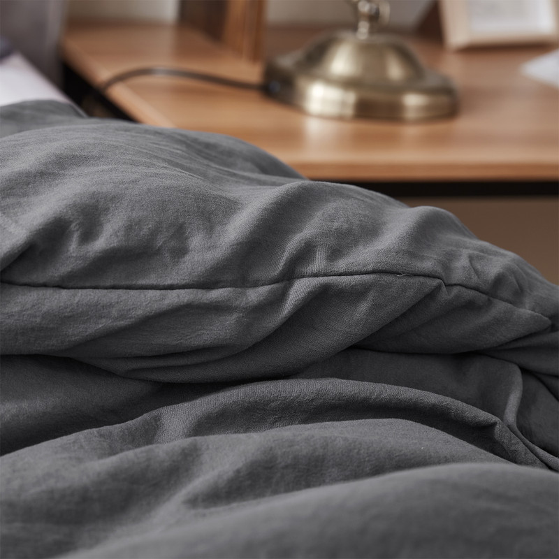 High Quality Microfiber Soft Bedding Essentials Comfortable Twin, Queen, or King Extra Large Bedding Sets