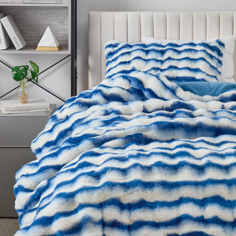 Freezin Waters - Coma Inducer® Oversized Comforter - Deep Ocean