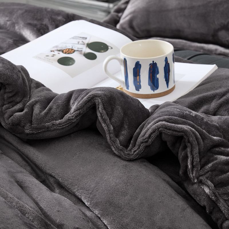 Touchy Feely - Coma Inducer® Oversized Comforter Set - Dark Core Gray