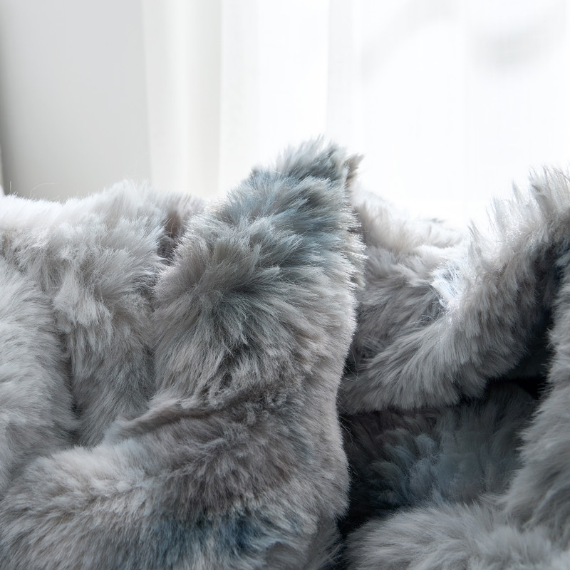 Snowball Chunky Bunny® - Coma Inducer® Blanket - Monsoon Gray