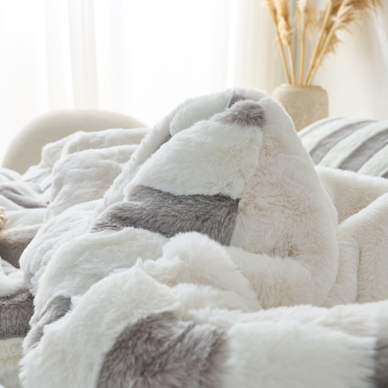 Chunky Bunny® Freezin Waters - Coma Inducer® Oversized Comforter Set - Farmhouse Gray