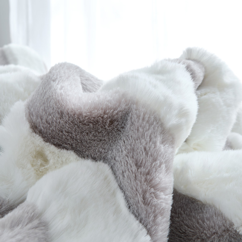 Chunky Bunny® Freezin Waters - Coma Inducer® Oversized Comforter Set - Farmhouse Gray