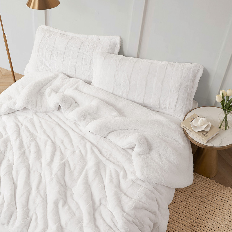 Popular Coma Inducer Bedding Blankets Thick Twin XL, Queen XL, or King XL Faux Fur Blanket Made with True Oversized Bedding Dimensions