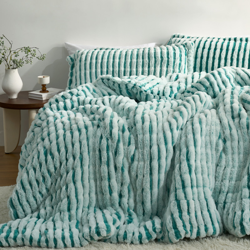 Freezin Waters - Coma Inducer® Oversized Comforter Set - Ocean Green