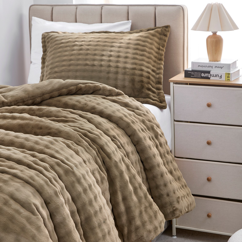 Snowball® Double Chunky Bunny - Coma Inducer® Oversized Comforter Set - Baby Coriander Brown