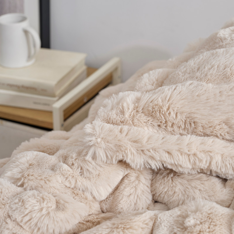 Roll Cakes Chunky Bunny® - Coma Inducer® Oversized Comforter Set - Desert Snowfall
