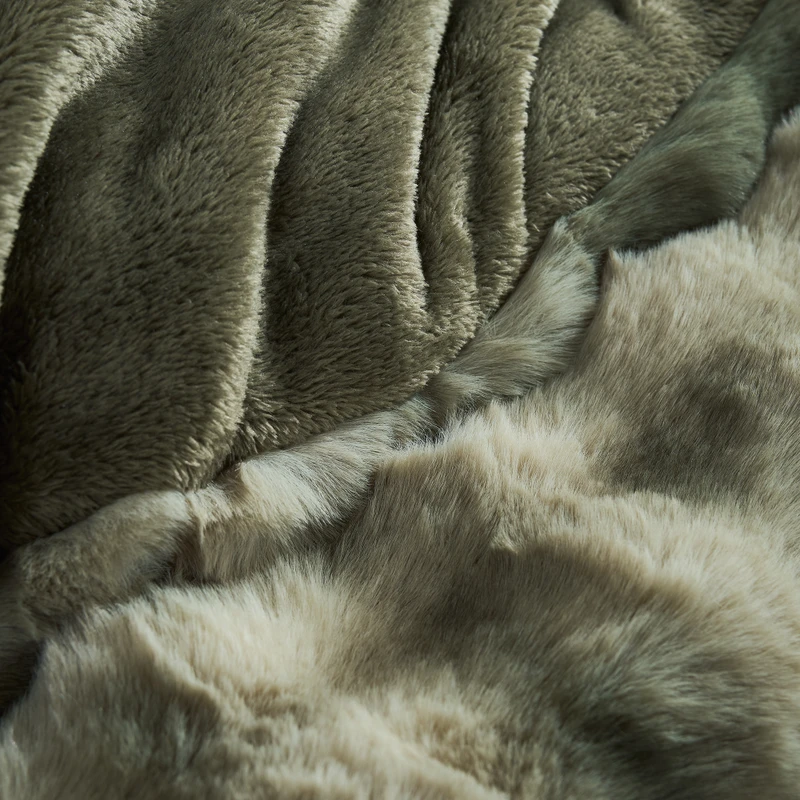 Snowball® Chunky Bunny®  - Coma Inducer® Oversized Comforter Set - Icy Green