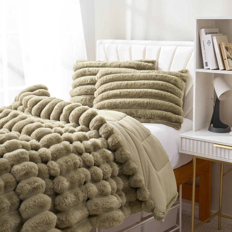 Roy Cordi - Coma Inducer® Oversized Comforter - Sage Gray