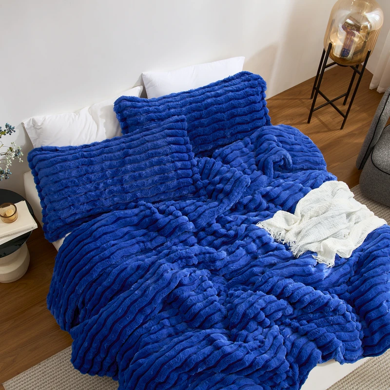 Roll Cakes® Chunky Bunny® - Coma Inducer® Oversized Comforter Set - Strong Blue