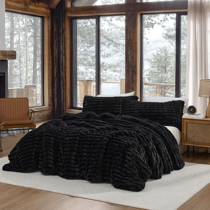 Roll Cakes® Chunky Bunny® - Coma Inducer® Oversized Comforter Set - Black