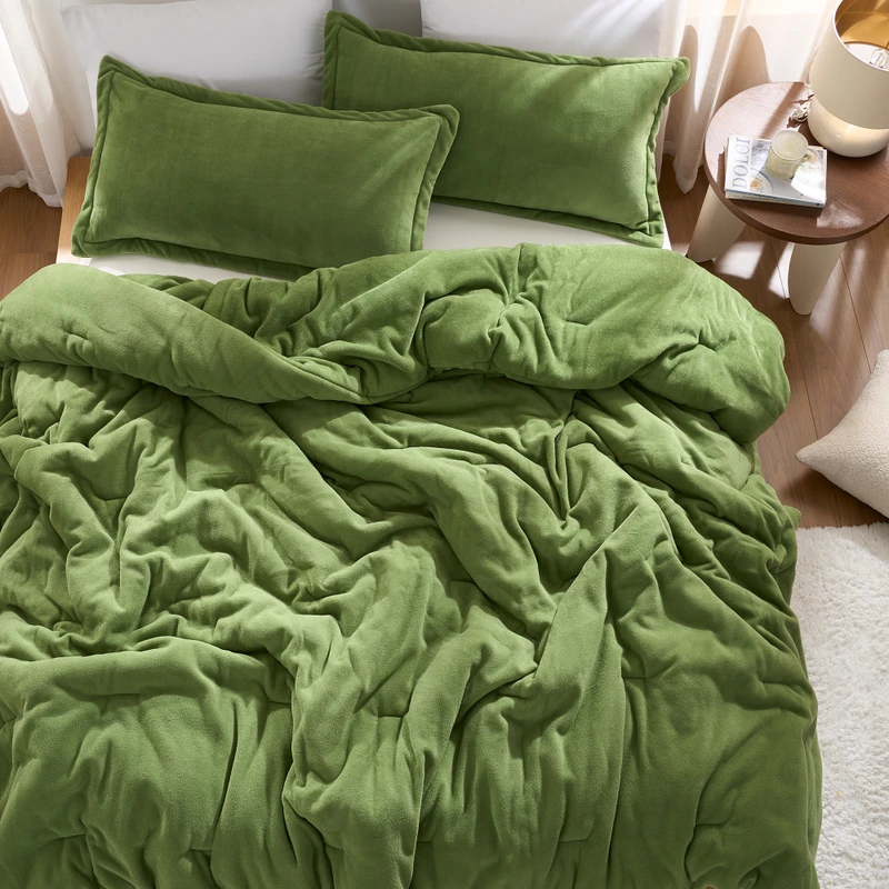 Resting Bed Face - Coma Inducer® Oversized Comforter Set - Cozy Cactus
