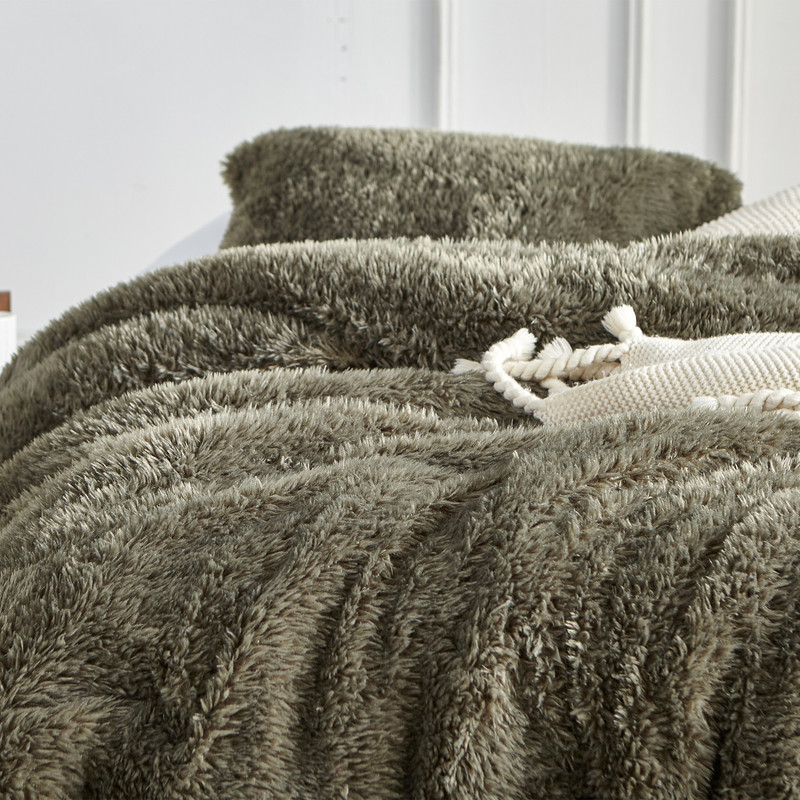 Coma Inducer Unique Hairnado Ultra Plush Twin, Queen, or King Oversized Comforter Set