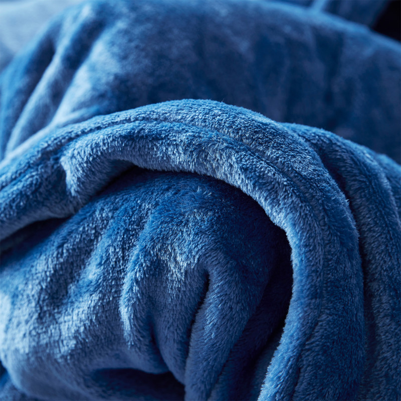 Stylish Blue Coma Inducer Blanket Made with Oversized Bedding Dimensions