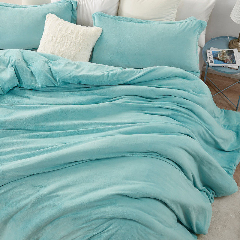 Stylish Blue Green Twin, Queen, or King Oversized Bedspread