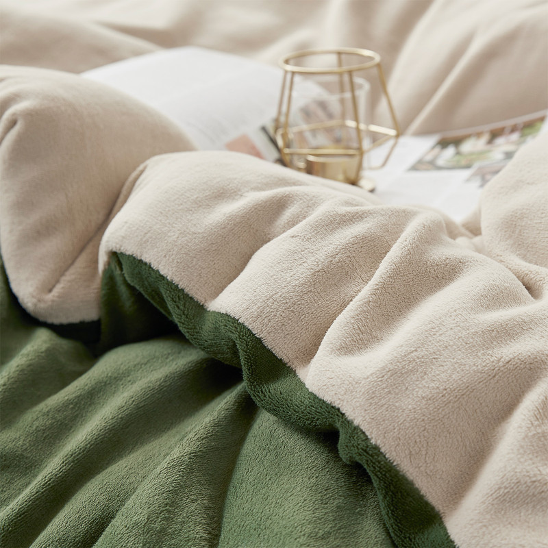 Soft Plush Coma Inducer Blanket Green and Tan Oversized Twin, Queen, or King Comforter Set