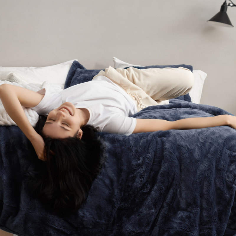 Easy to Clean Faux Fur Bedding with True Oversized Queen or King Bedding Dimensions