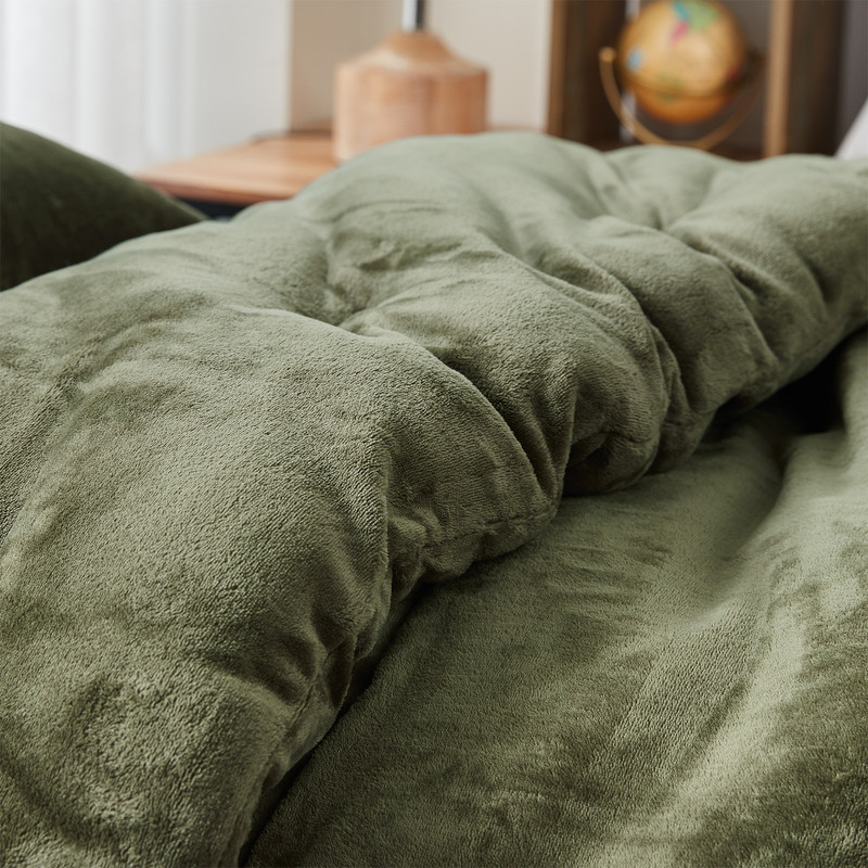 Largest Comforter Super Soft Coma Inducer Bedding Blanket Winter Moss Green