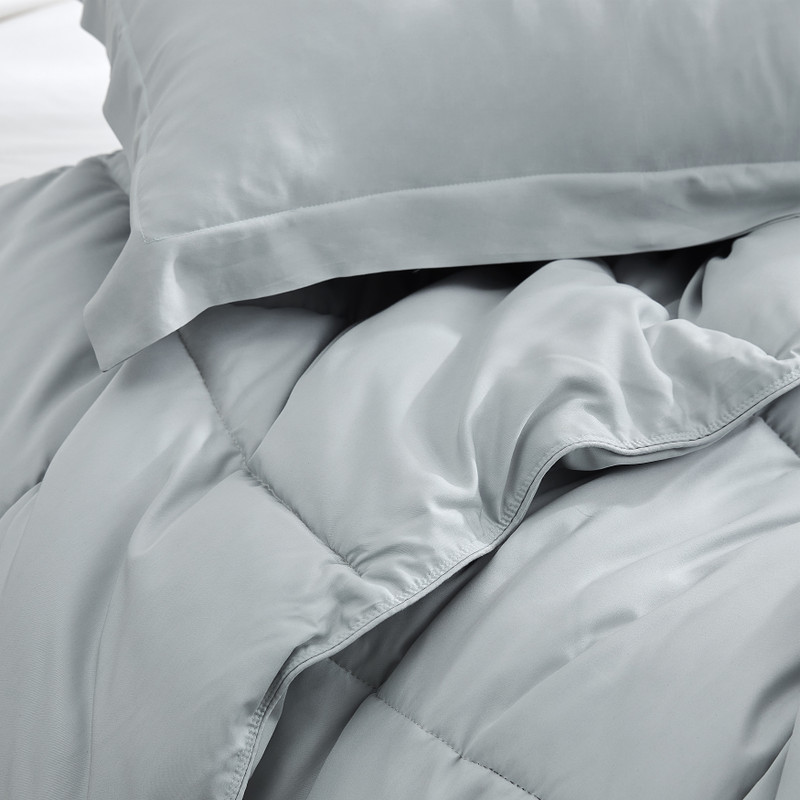 Extra Long and Extra Wide Twin, Queen, or King Comforter Best Coma Inducer for Warm Sleepers