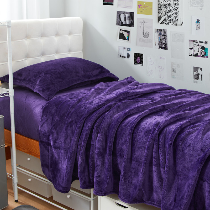 Pretty Purple Queen Size Bedding Sheets Soft and Stylish Queen Bedding Essentials