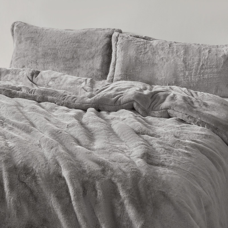 Best Machine Washable Luxury Bedding for Guys Easy to Clean Faux Fur Ultra Soft Comforter Set