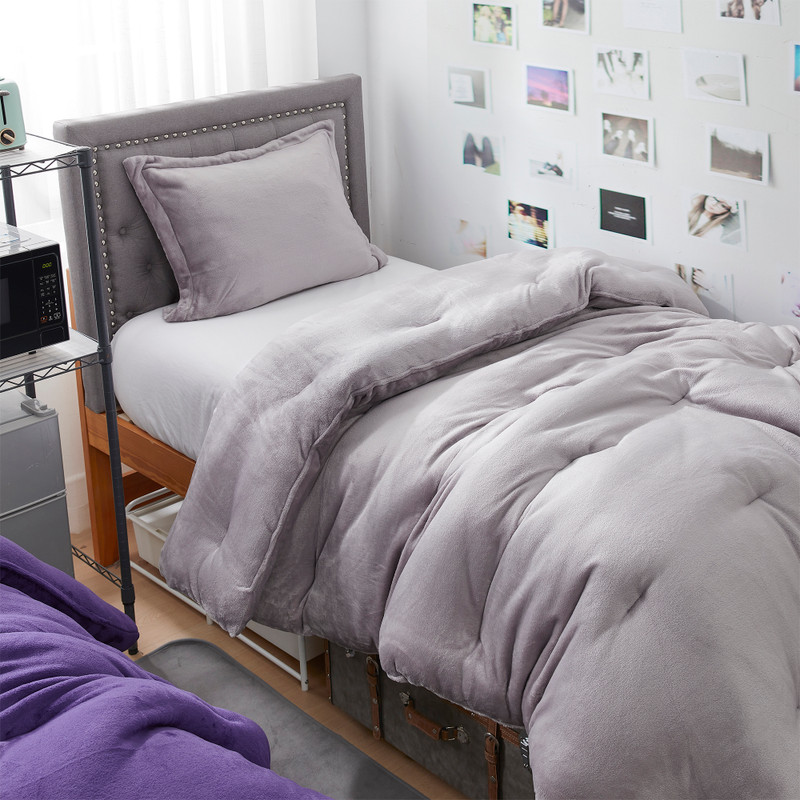 Largest King Plush Comforter 112 x 98 Upgrade to Alaskan King 120 x 120 King Oversized Comforter