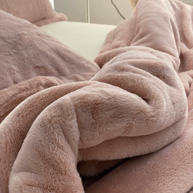 Frosted Cupcakes - Coma Inducer® Oversized Comforter - Pink Velvet