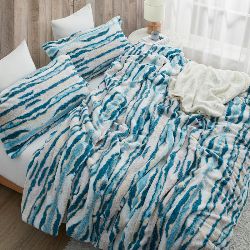 Cozy Rivers - Coma Inducer® Oversized Comforter - Creekside Turquoise