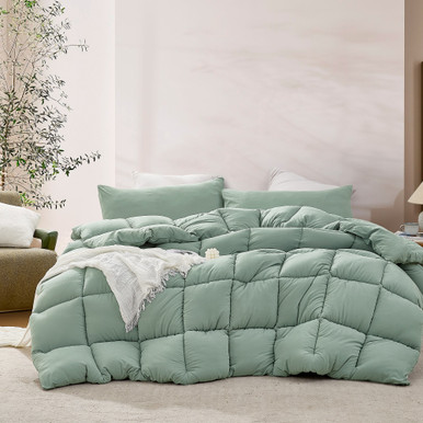 Thick Being Cool - Coma Inducer® Oversized Queen Comforter Set - Chinois Green