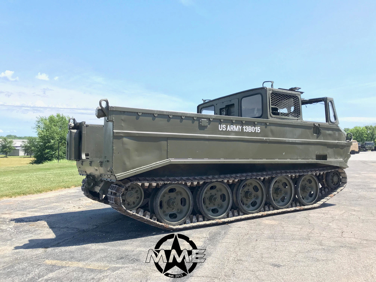 M116 Husky Tracked Amphibious 1 1/2 Ton Cargo Carrier