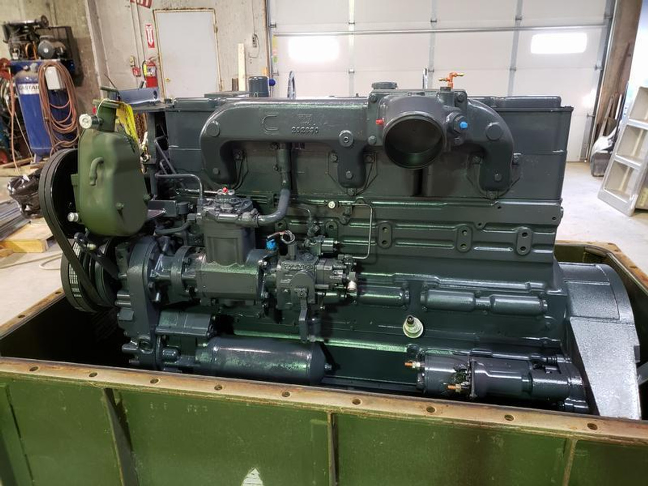 Complete Cummins NHC 250 855ci Diesel Engine M939