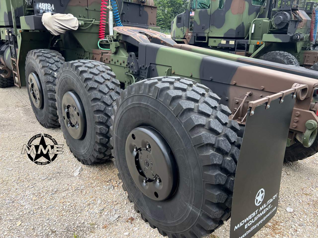 1993 Oshkosh M1070 8x8 HET Military Heavy Haul Truck Tractor