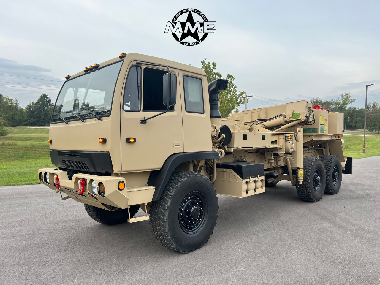 1994 Stewart & Stevenson M1089 Military 6x6 Wrecker Truck