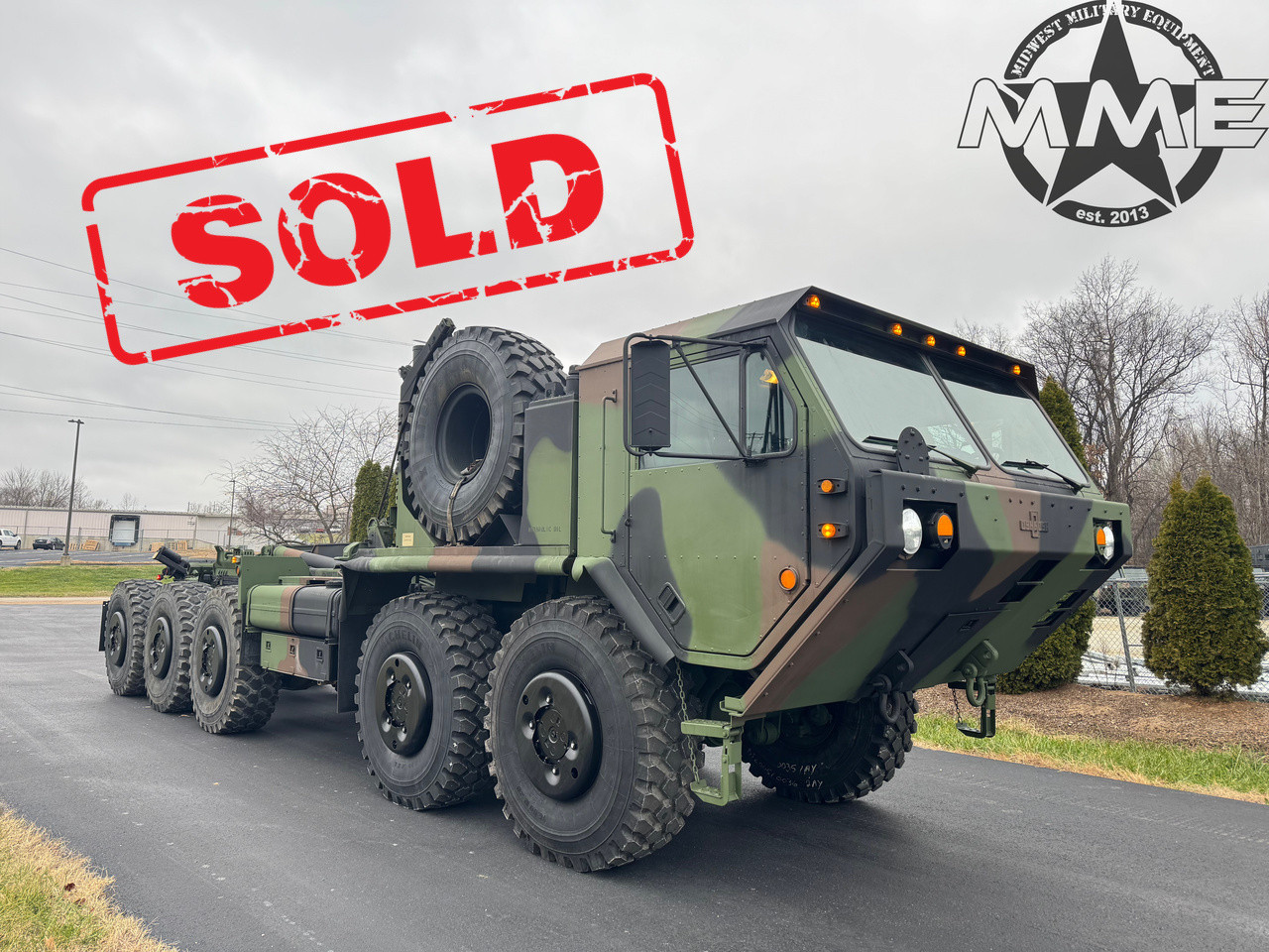 1995 Oshkosh M1074 10x10 PLS With Material Handling Crane