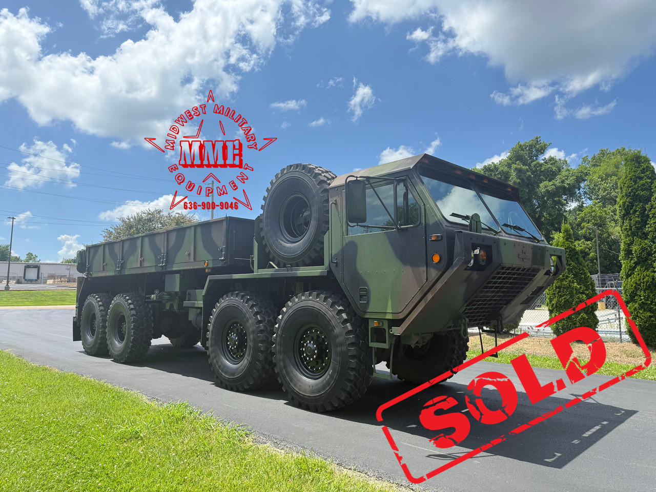 2003 M985A2 Oshkosh HEMTT 8 X 8 Truck With Material Handling Crane