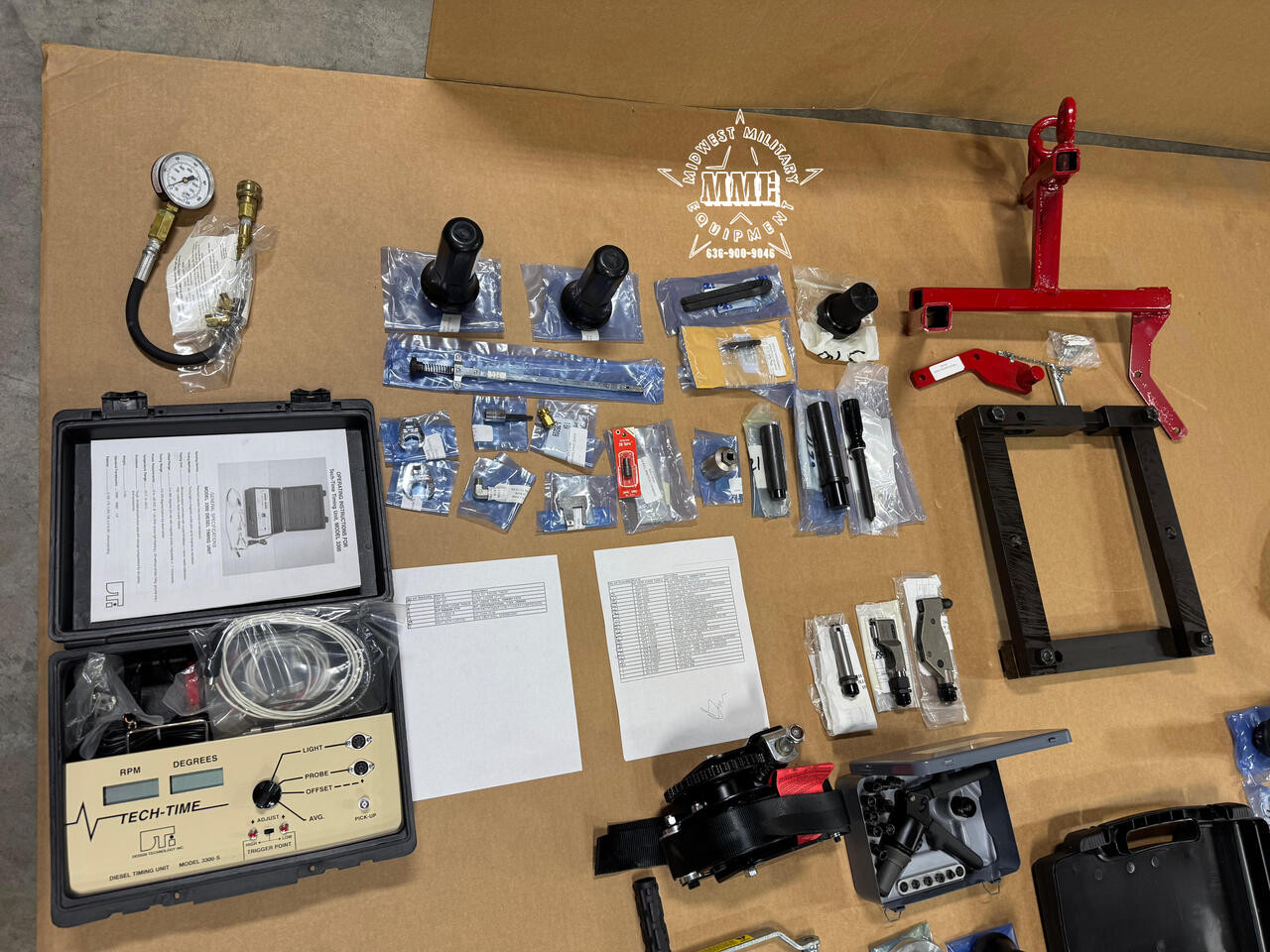 ケントムーア　万能 tool HMMWV General Support Tool Kit (GSTK) Kent Moore FSI SPX DRAF
