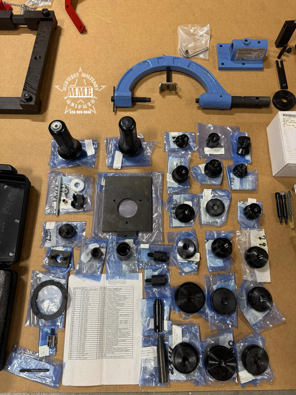 ケントムーア　万能 tool HMMWV General Support Tool Kit (GSTK) Kent Moore FSI SPX DRAF