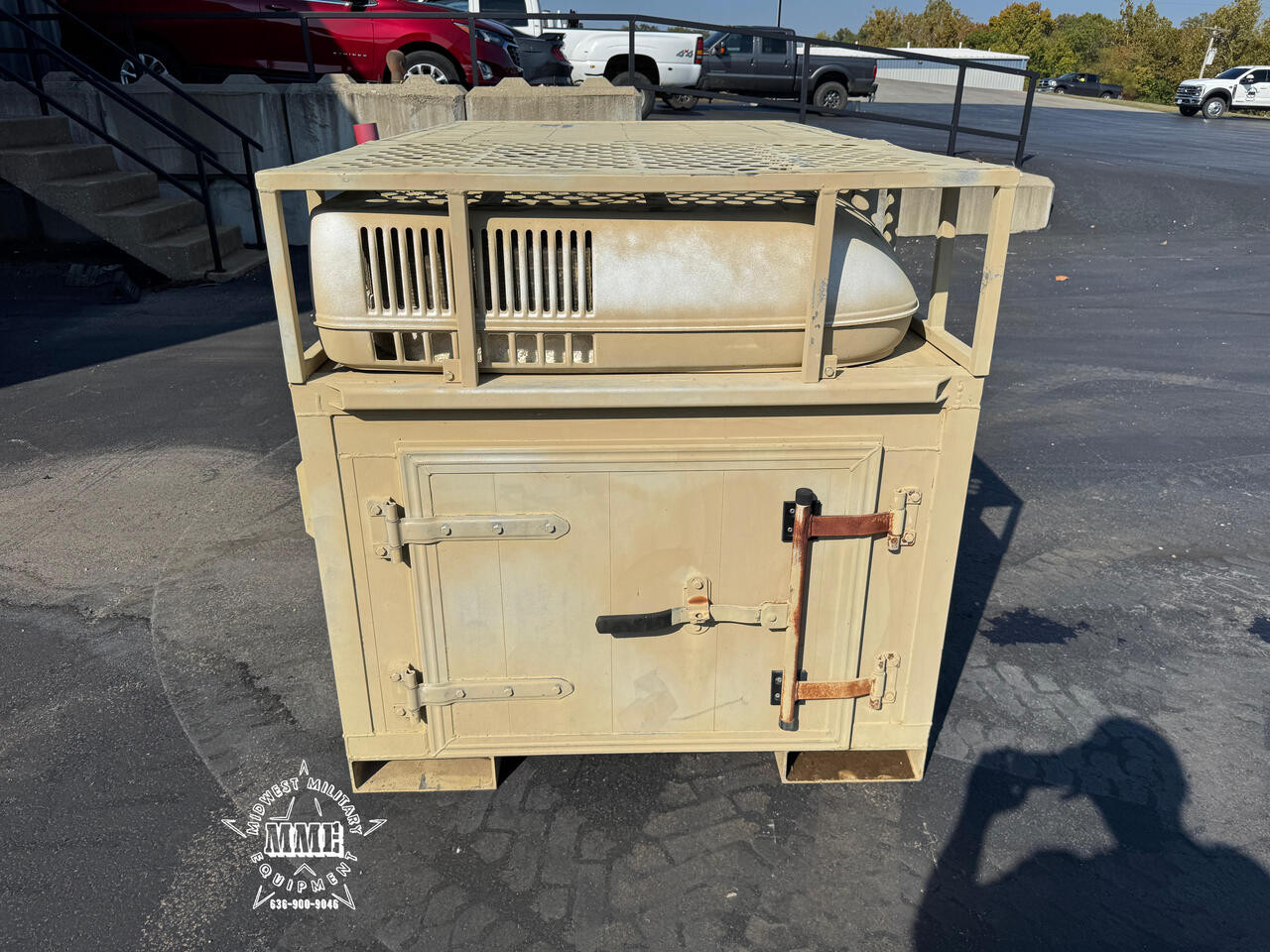 Military Surplus Garrett Working Dog Kennel w/ Heat & A/C