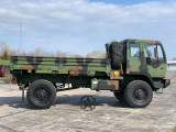 1995 Stewart & Stevenson M1078 4X4 2 1/2 Ton Cargo Truck