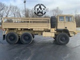 2009 BAE Systems M1093A1 MTV 6x6 5 Ton Cargo Truck W / Air Conditioning