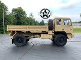 2001 Stewart & Stevenson M1078A1  LMTV 2 1/2 Ton Military Cargo W/ Hydraulic Winch