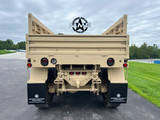 2010 BAE Systems M1093A1 MTV 6x6 5 Ton Cargo Truck W / Air Conditioning .