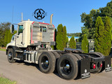 2013 Mack CXU613 Pinnacle Day Cab Semi Truck