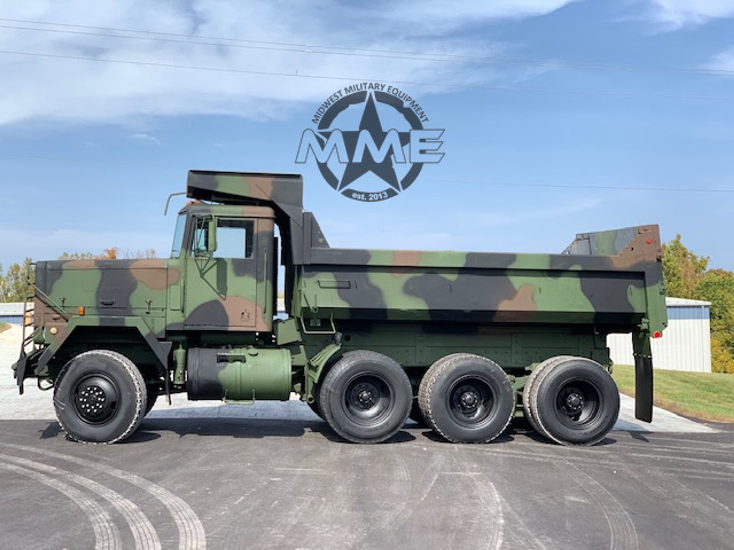 Am General M917 20 TON 8X6 MILITARY DUMP TRUCK