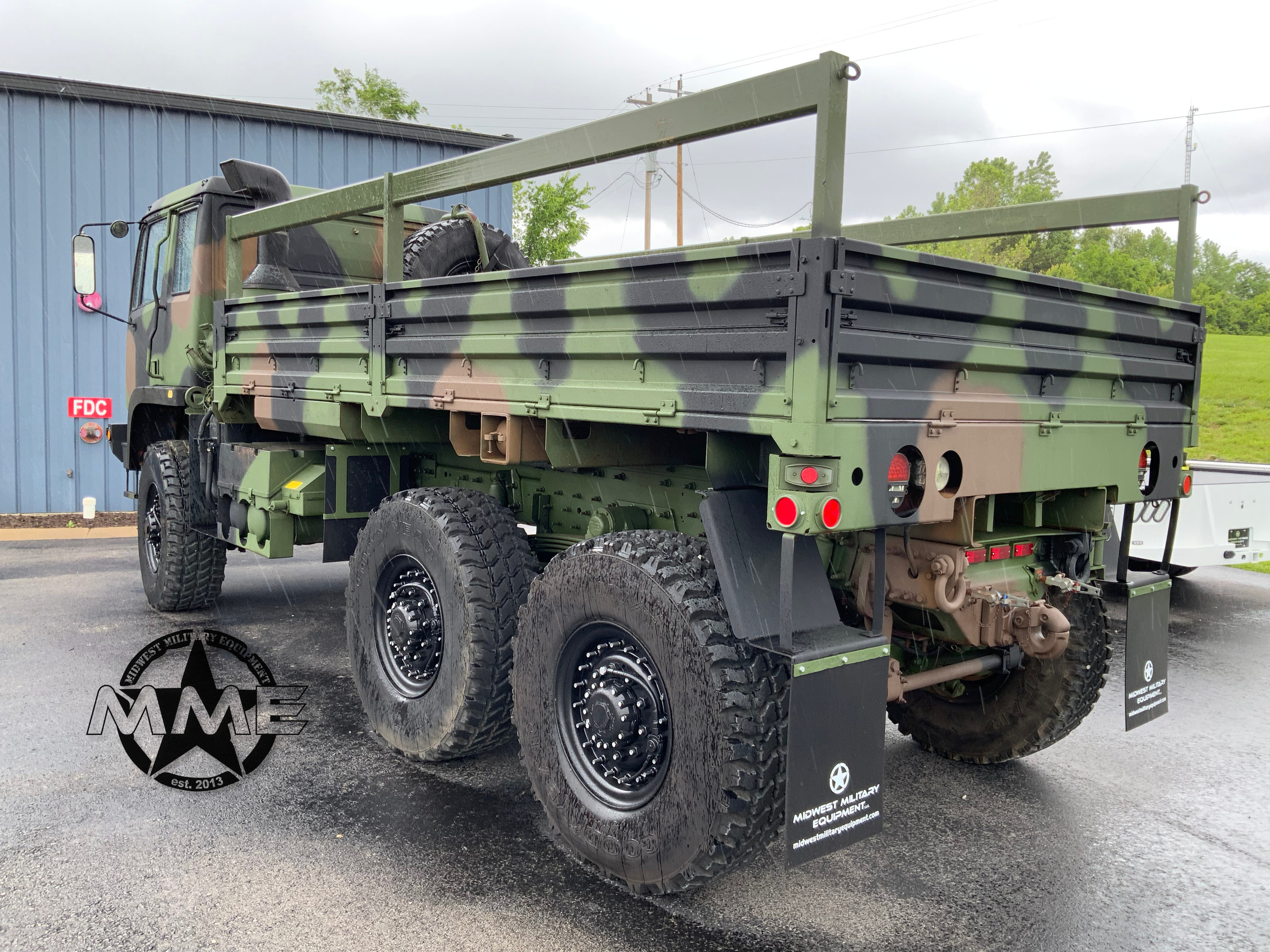 2008 BAE Systems M1083A1R MTV 5 Ton 6x6 Cargo Truck W/ Hydraulic Self ...