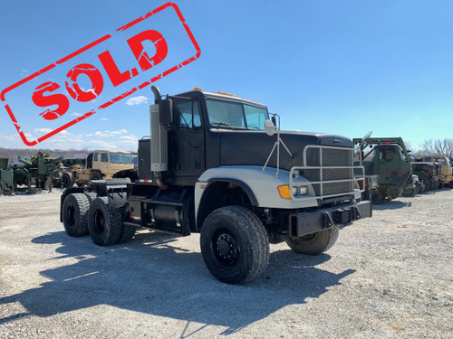 2008 M916a3 Freightliner 6x6 Semi Truck Tractor With 45,000LB Rear Winch.