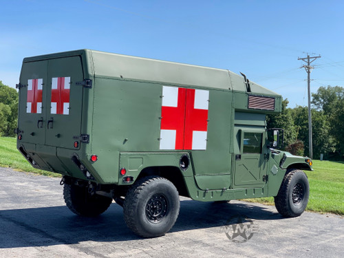 Am General M997 Ambulance Humvee / HMMWV