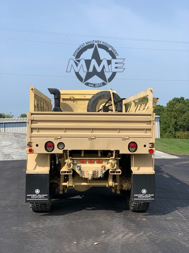 2009 BAE Systems M1093A1 5 Ton MTV 6x6 Cargo Truck W/Air Conditioning