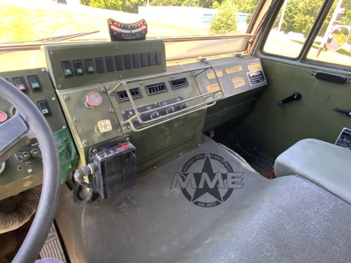 Stewart & Stevenson M1078A1  LMTV 2 1/2 Ton Military Cargo W/ Hydraulic Winch