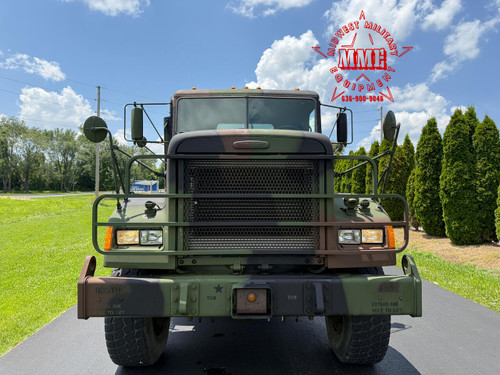 2009 M916A3 Freightliner 6x6 Semi Truck Tractor / 45,000 LB Rear Winch