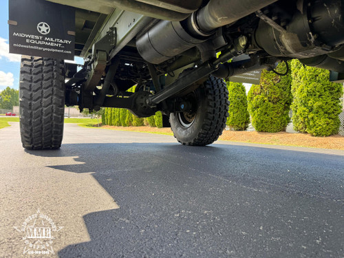 2003 Stewart & Stevenson M1078A1 4X4 LMTV 2 1/ 2 Ton Military Cargo .